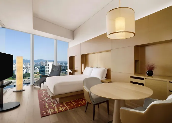 Hotel Park Hyatt 5*